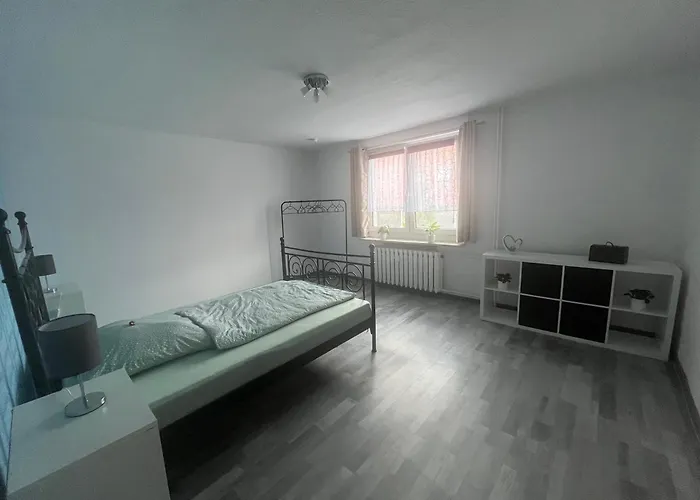 Lejlighed 3-raum Zentral Gelegen, Moebliert *